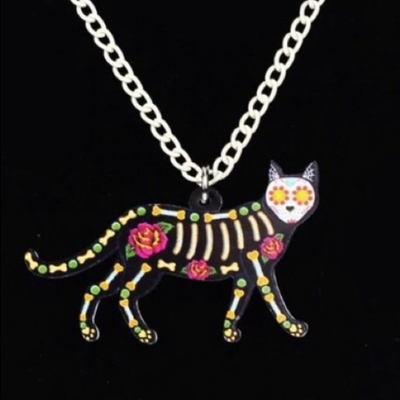 Jewelry - Halloween Spooky Skeleton Cat Bones Necklace